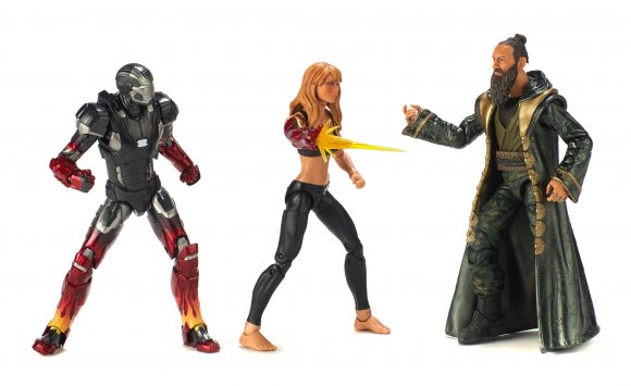 Hasbro 2018 MCU Iron Man Pepper Potts and the Mandarin 3-pack figures